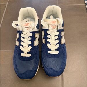 New Balance women Blue Sneakers